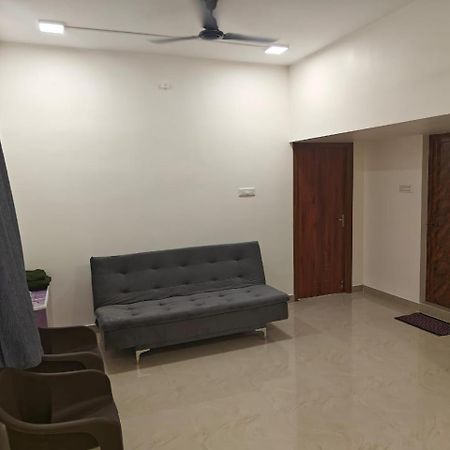 Thirunallar Heaven Homes Tirunallar Экстерьер фото