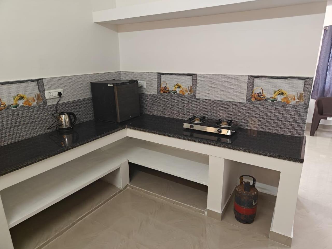 Thirunallar Heaven Homes Tirunallar Экстерьер фото
